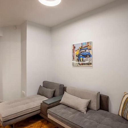 Karolou Ntil- Ground Floor Suite Thessaloniki Buitenkant foto