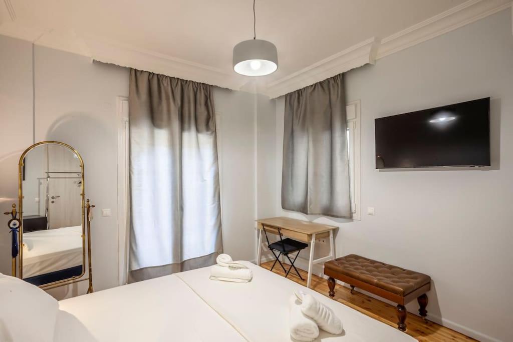 Karolou Ntil- Ground Floor Suite Thessaloniki Buitenkant foto